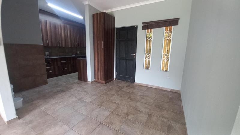 To Let 3 Bedroom Property for Rent in Wierda Park Gauteng