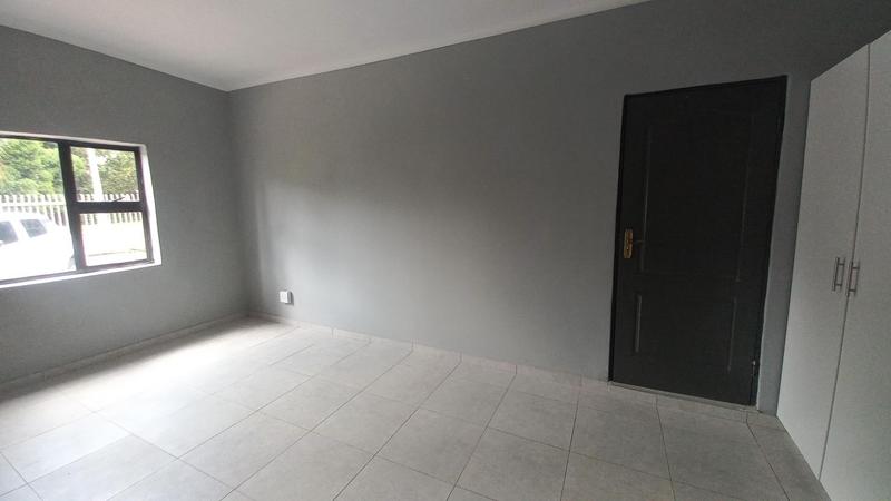 To Let 3 Bedroom Property for Rent in Wierda Park Gauteng