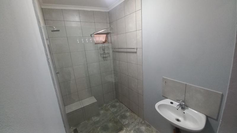 To Let 3 Bedroom Property for Rent in Wierda Park Gauteng