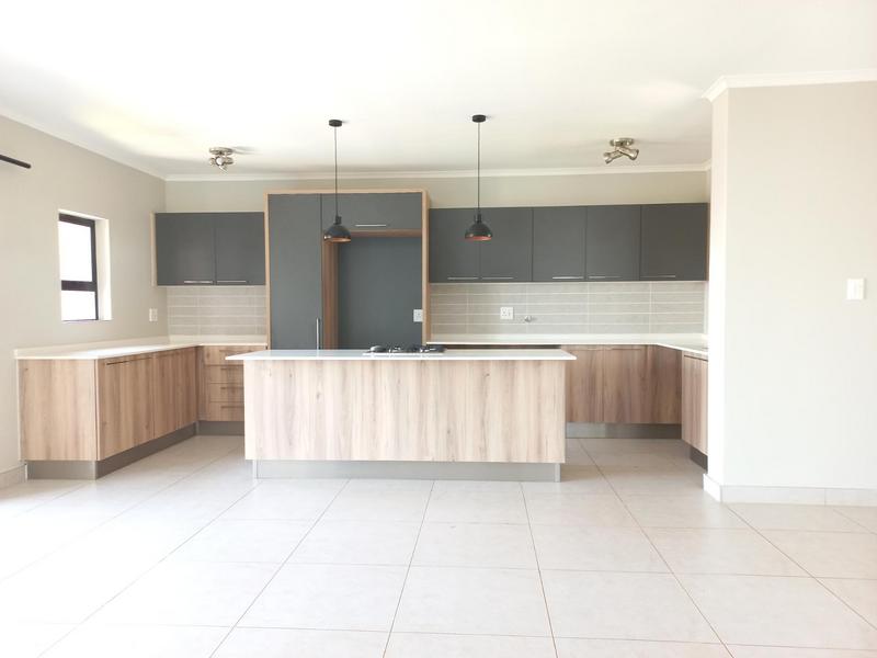2 Bedroom Property for Sale in Glen Marais Gauteng