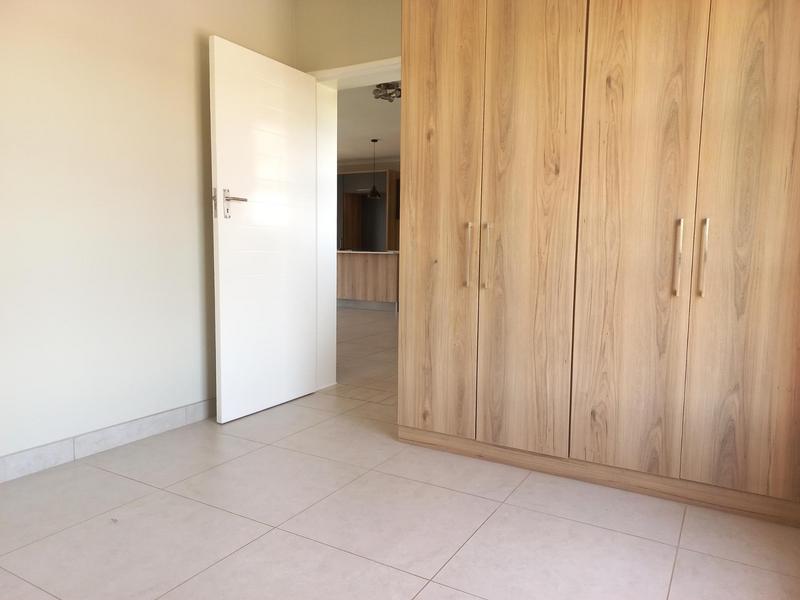 2 Bedroom Property for Sale in Glen Marais Gauteng
