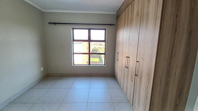 2 Bedroom Property for Sale in Glen Marais Gauteng