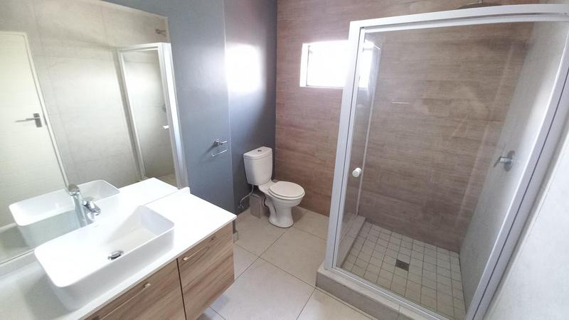 2 Bedroom Property for Sale in Glen Marais Gauteng