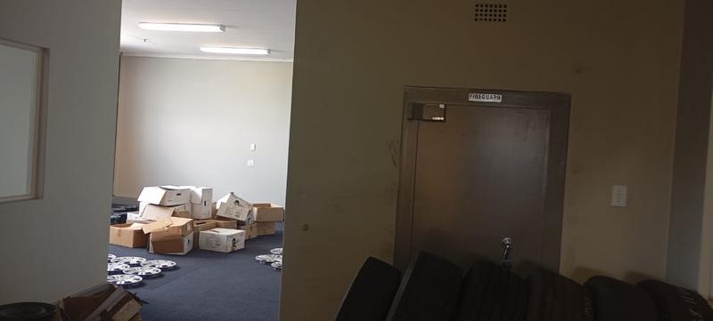To Let commercial Property for Rent in Spartan Gauteng