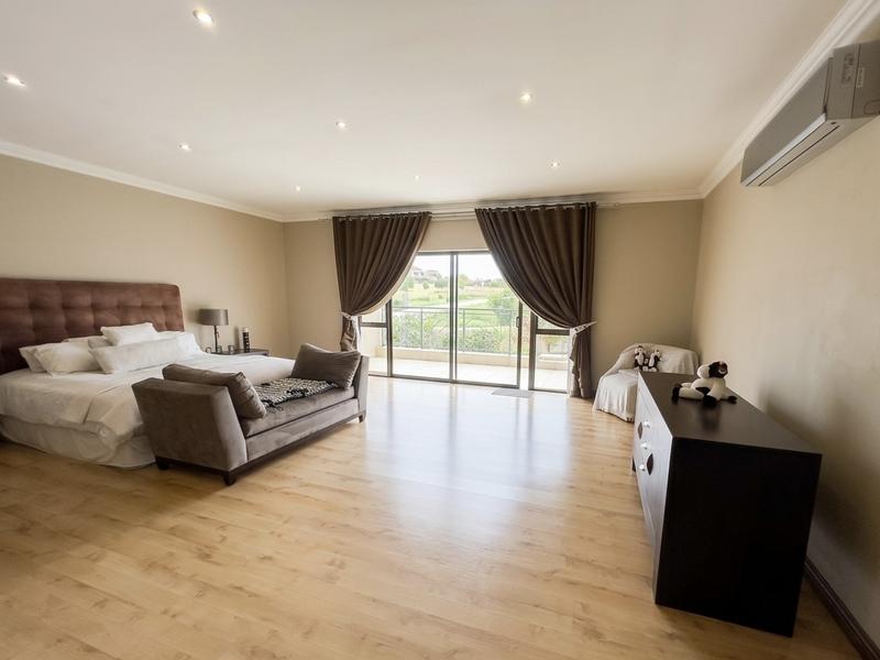 5 Bedroom Property for Sale in Blue Valley Golf Estate Gauteng