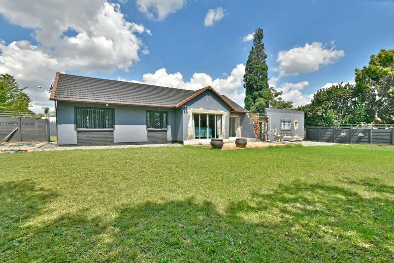 4 Bedroom Property for Sale in Brackenhurst Gauteng