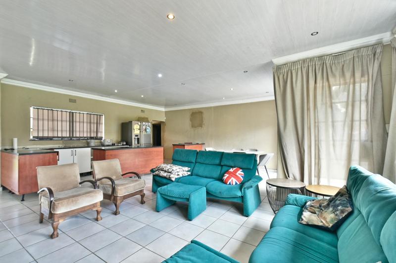 4 Bedroom Property for Sale in Brackenhurst Gauteng