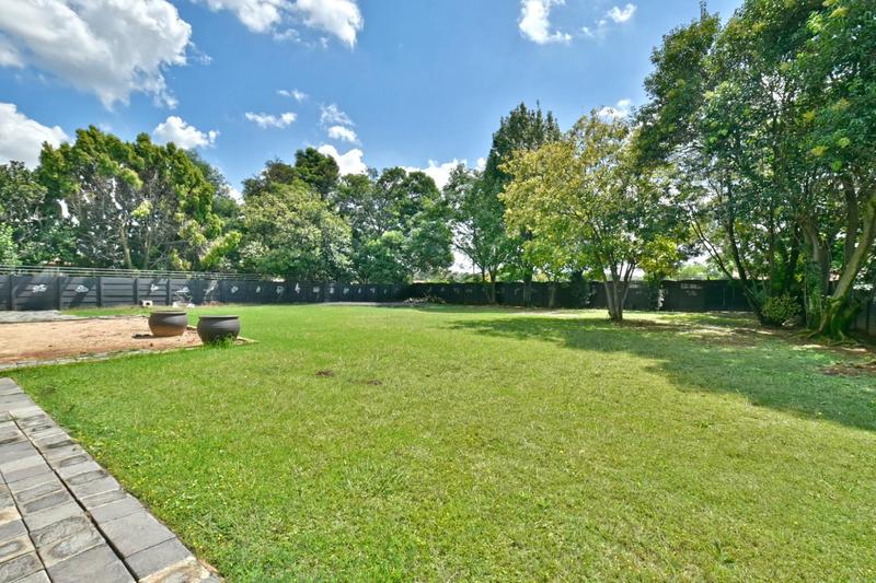 4 Bedroom Property for Sale in Brackenhurst Gauteng