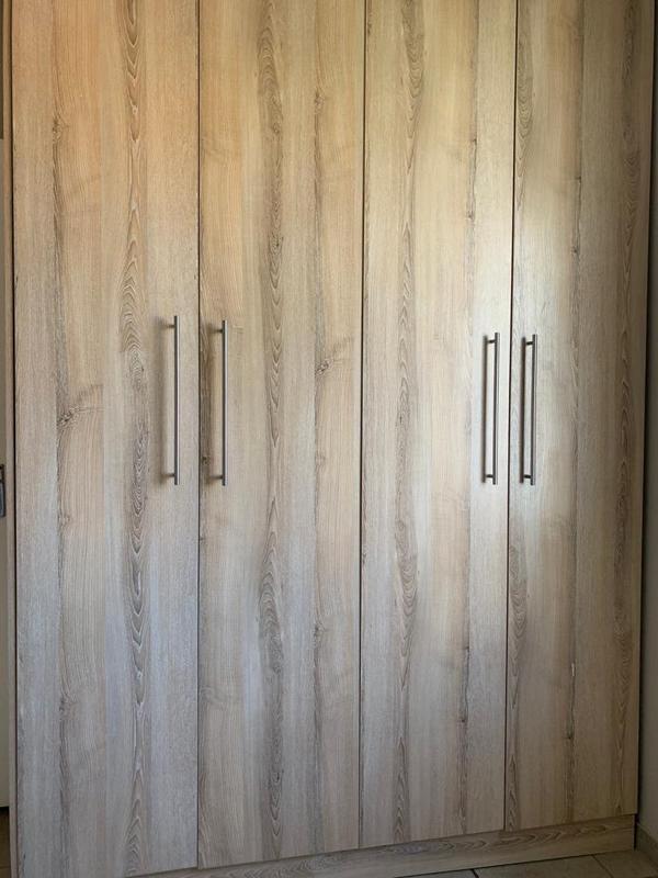 To Let 2 Bedroom Property for Rent in Fleurhof Gauteng