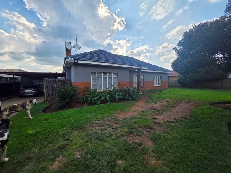 3 Bedroom Property for Sale in Greenhills Gauteng