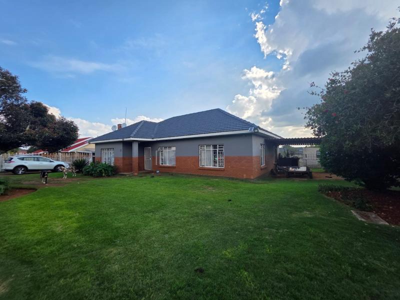 3 Bedroom Property for Sale in Greenhills Gauteng