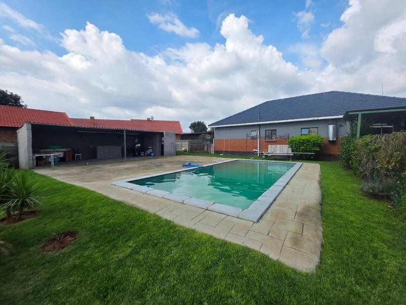 3 Bedroom Property for Sale in Greenhills Gauteng