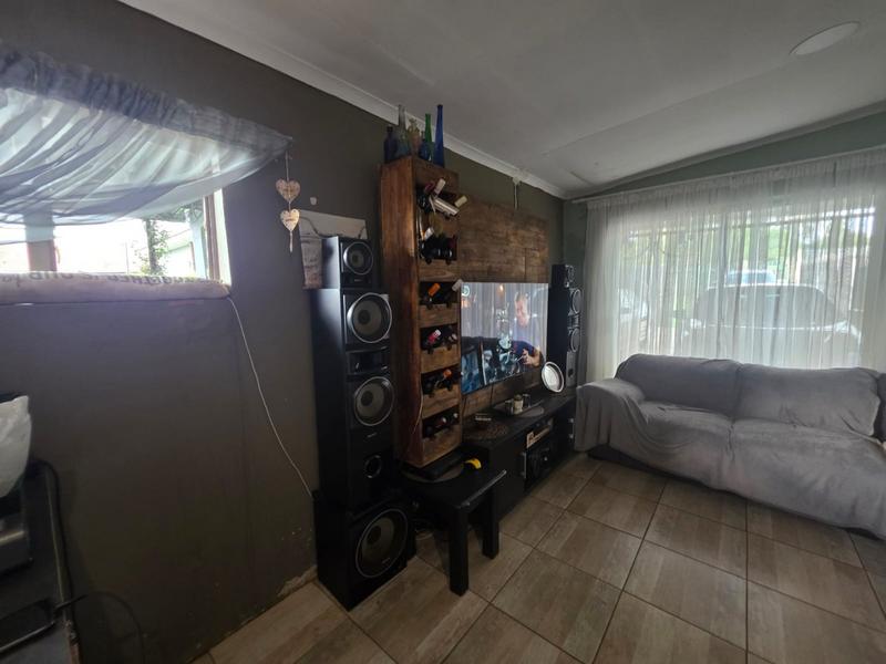 3 Bedroom Property for Sale in Greenhills Gauteng