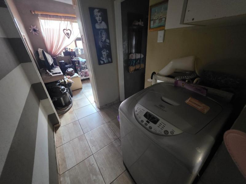 3 Bedroom Property for Sale in Greenhills Gauteng