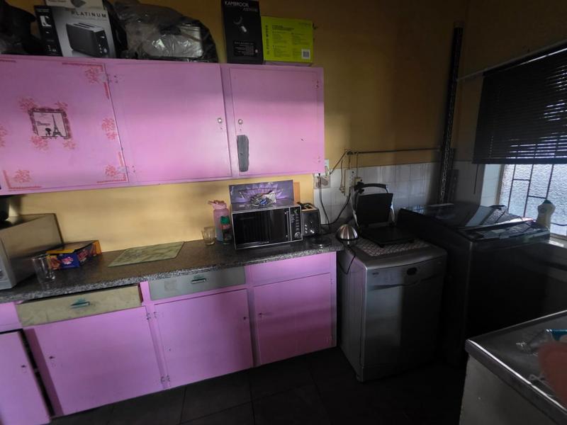 3 Bedroom Property for Sale in Greenhills Gauteng