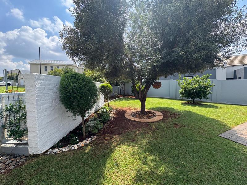 3 Bedroom Property for Sale in Midstream Meadows Gauteng