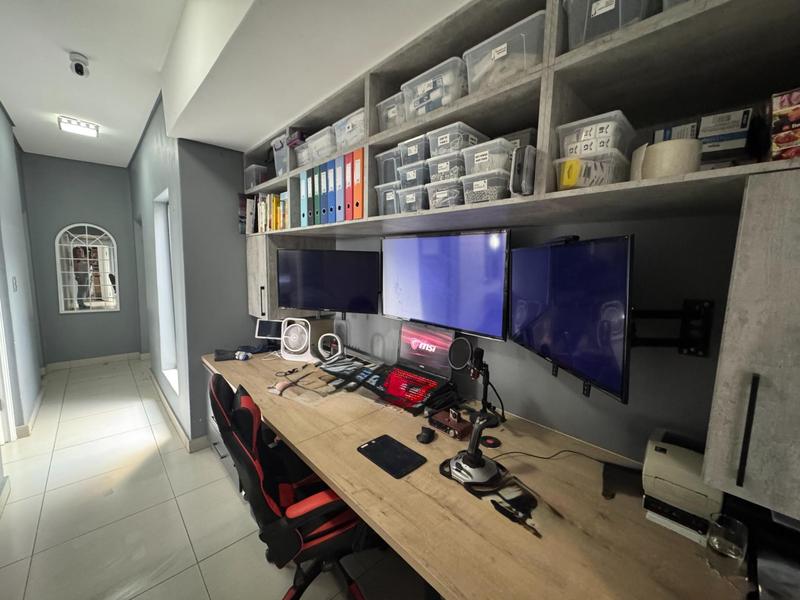 3 Bedroom Property for Sale in Midstream Meadows Gauteng