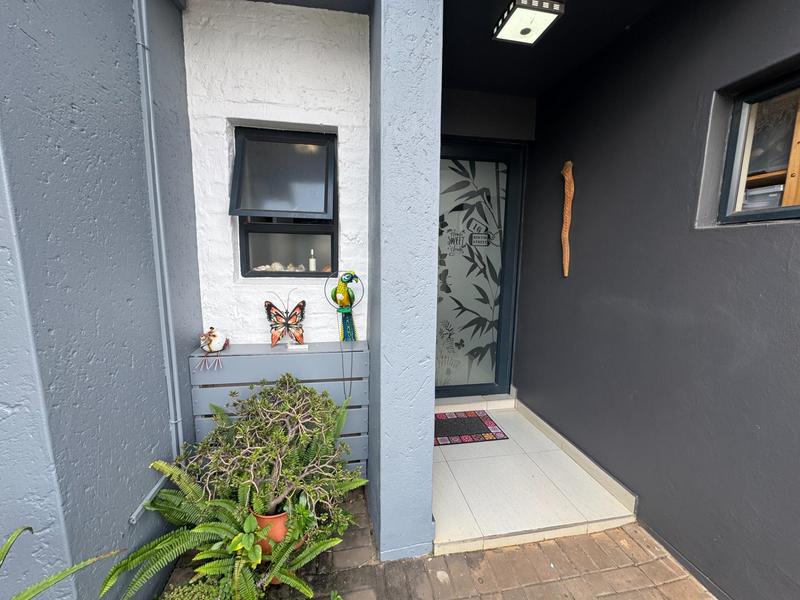 3 Bedroom Property for Sale in Midstream Meadows Gauteng