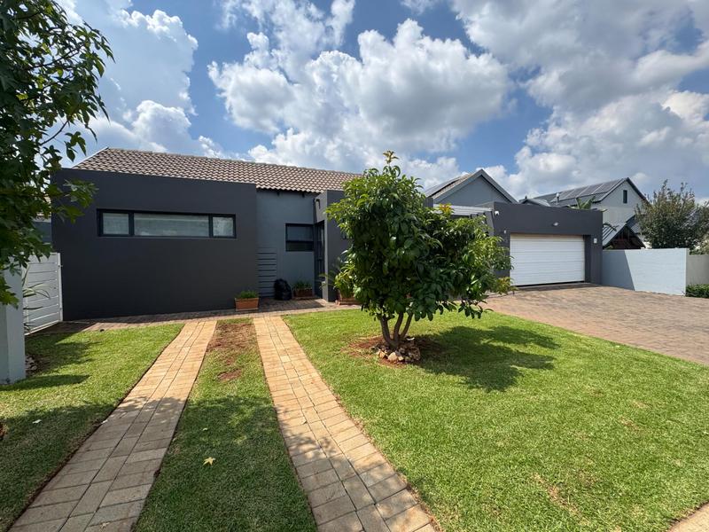 3 Bedroom Property for Sale in Midstream Meadows Gauteng