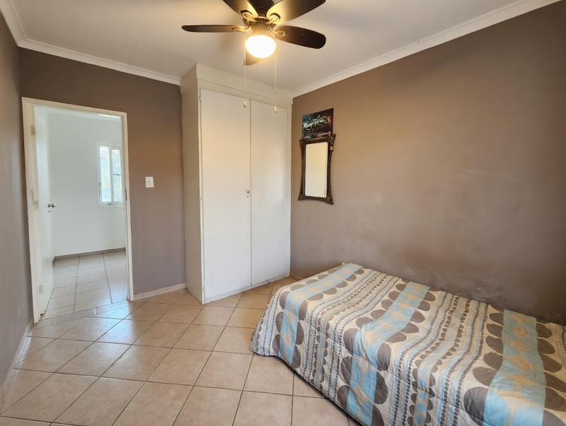 2 Bedroom Property for Sale in Elardus Park Gauteng