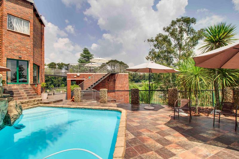 Commercial Property for Sale in Roodekrans Gauteng