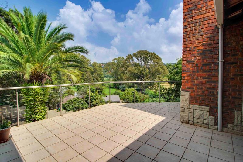 Commercial Property for Sale in Roodekrans Gauteng