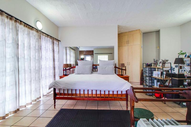 Commercial Property for Sale in Roodekrans Gauteng