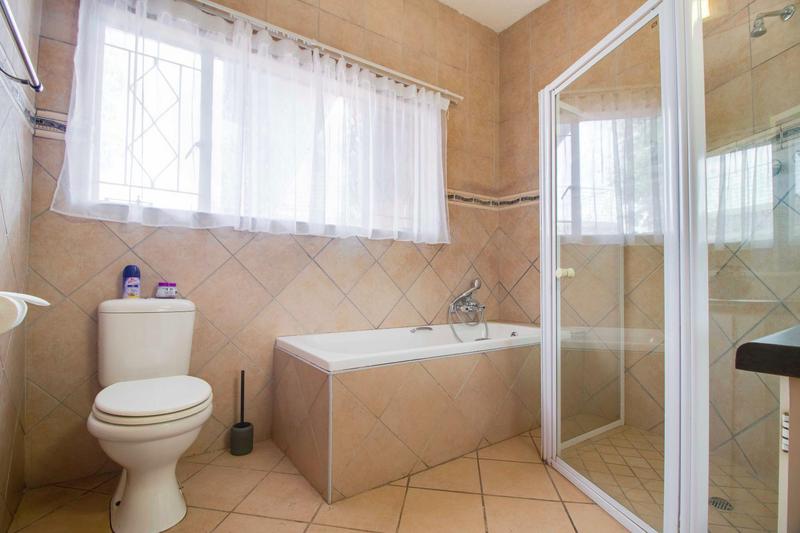 Commercial Property for Sale in Roodekrans Gauteng