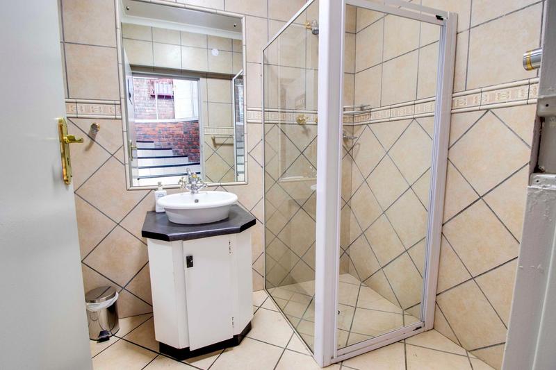 Commercial Property for Sale in Roodekrans Gauteng