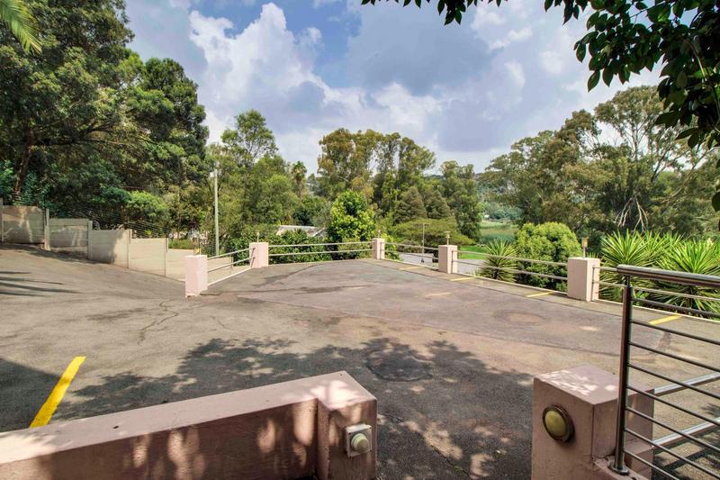 Commercial Property for Sale in Roodekrans Gauteng