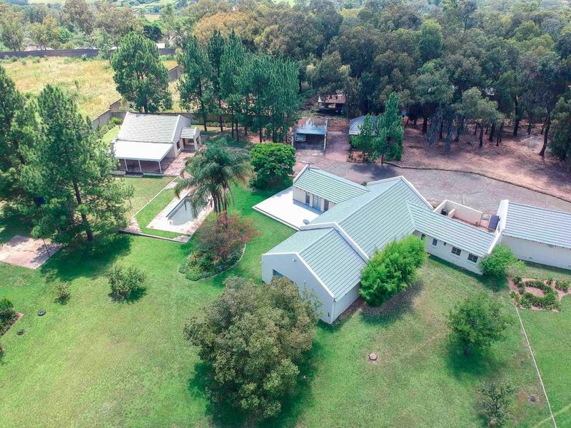 9 Bedroom Property for Sale in Ruimsig Gauteng