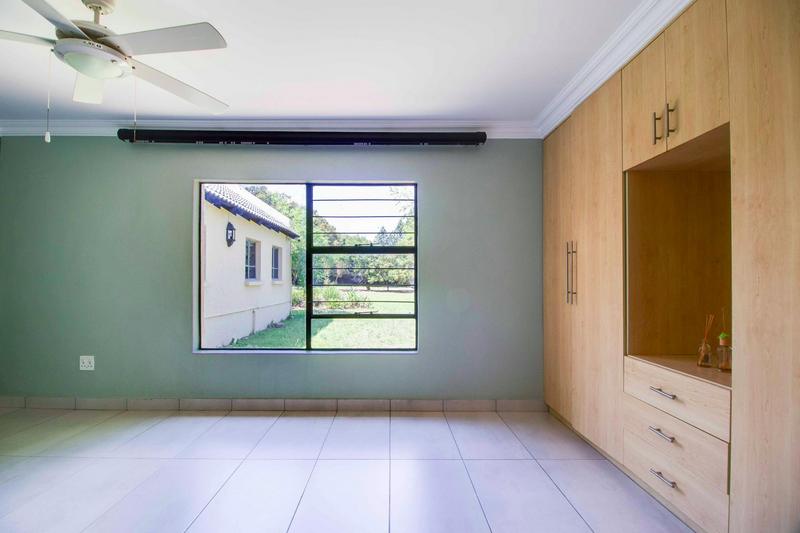 9 Bedroom Property for Sale in Ruimsig Gauteng