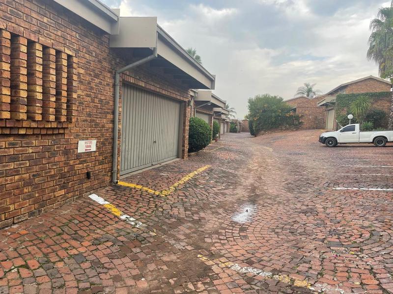 3 Bedroom Property for Sale in Lyndhurst Gauteng