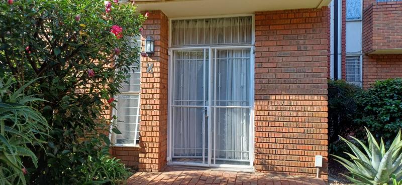 To Let 1 Bedroom Property for Rent in Malvern East Gauteng