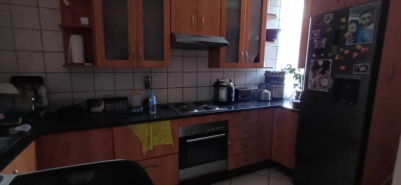 To Let 1 Bedroom Property for Rent in Malvern East Gauteng