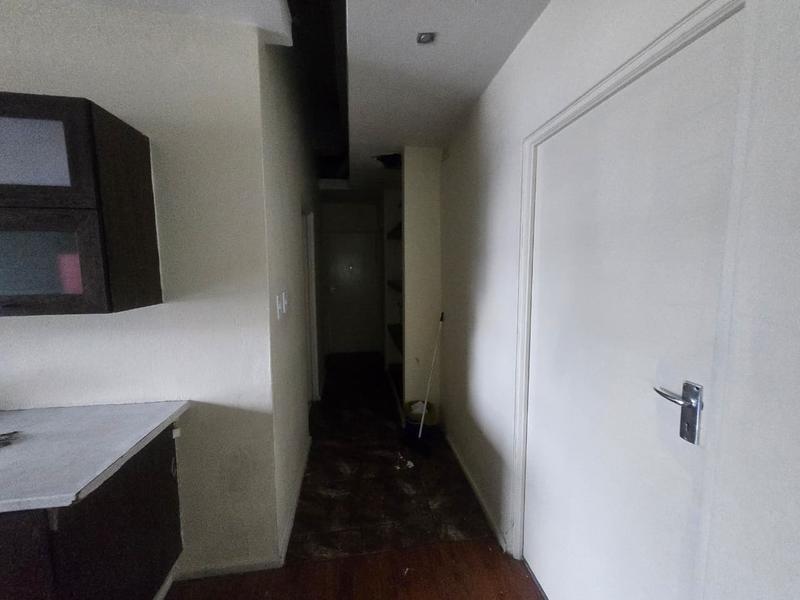 To Let 1 Bedroom Property for Rent in Braamfontein Gauteng