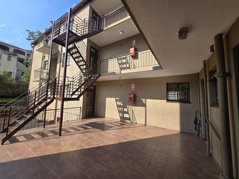 To Let 1 Bedroom Property for Rent in Jeppestown Gauteng
