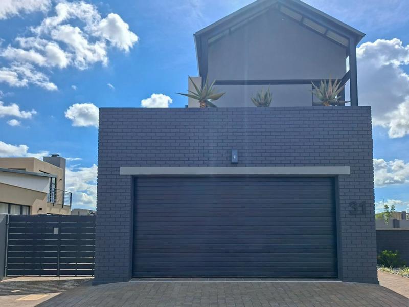 4 Bedroom Property for Sale in Fountainbrook Estate Gauteng