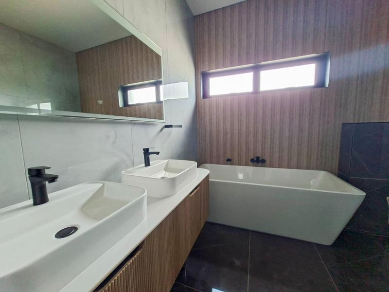 4 Bedroom Property for Sale in Fountainbrook Estate Gauteng