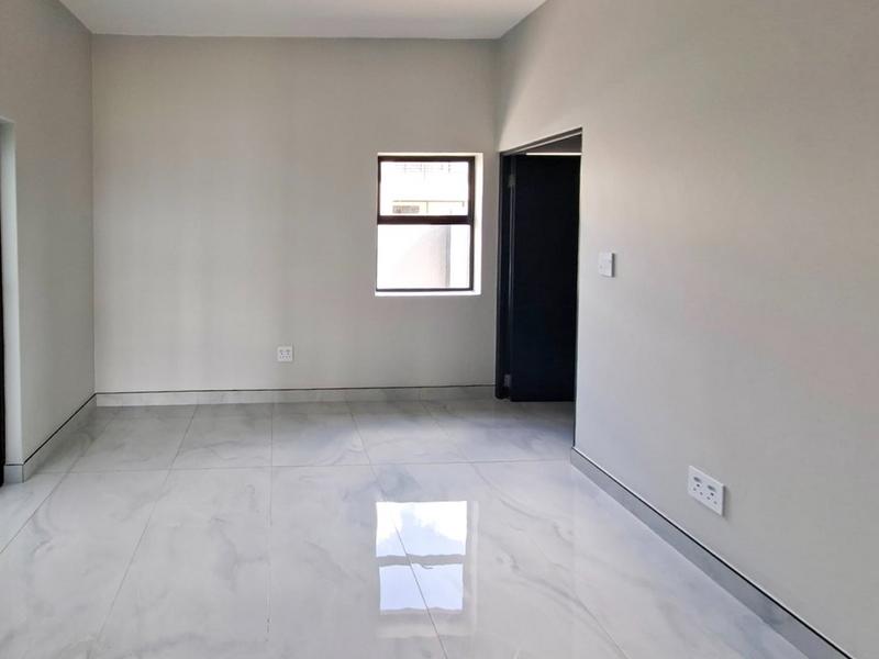 4 Bedroom Property for Sale in Fountainbrook Estate Gauteng