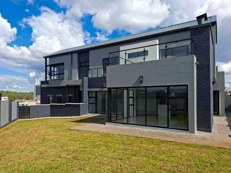 4 Bedroom Property for Sale in Fountainbrook Estate Gauteng