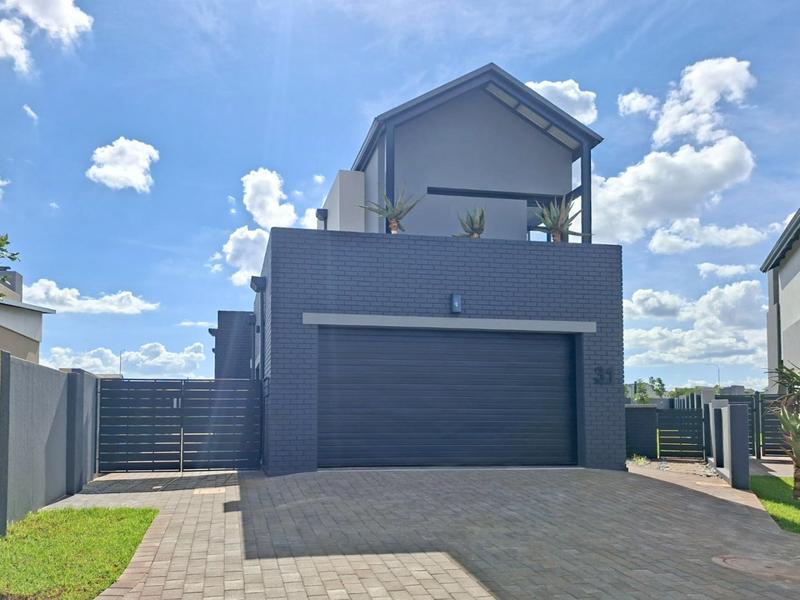 4 Bedroom Property for Sale in Fountainbrook Estate Gauteng