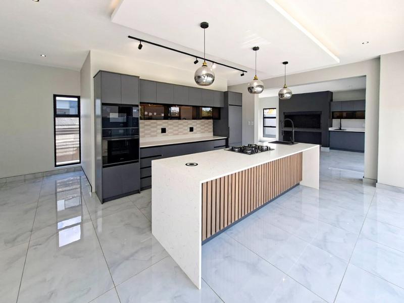 4 Bedroom Property for Sale in Fountainbrook Estate Gauteng