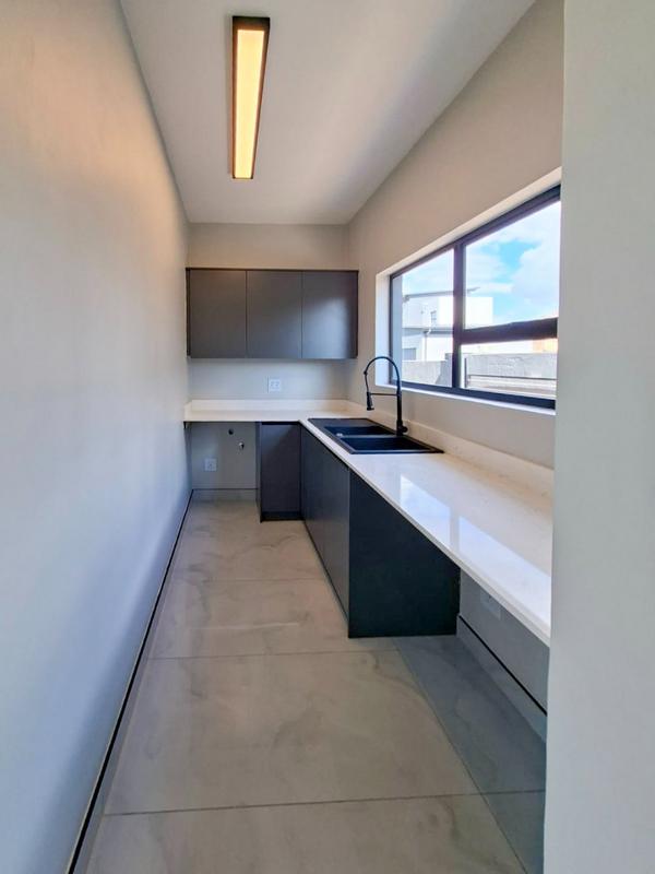 4 Bedroom Property for Sale in Fountainbrook Estate Gauteng