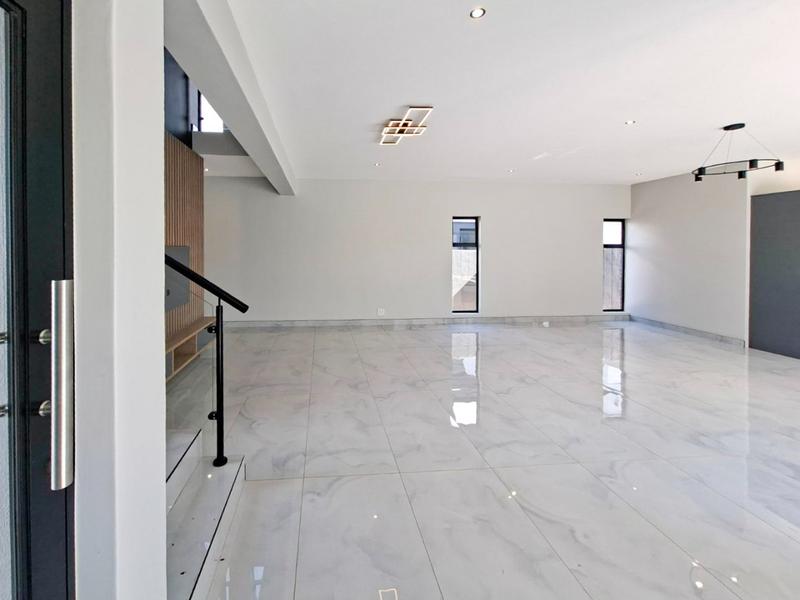 4 Bedroom Property for Sale in Fountainbrook Estate Gauteng