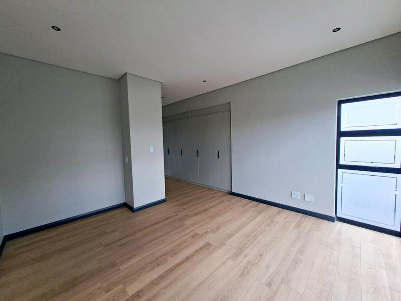 4 Bedroom Property for Sale in Fountainbrook Estate Gauteng