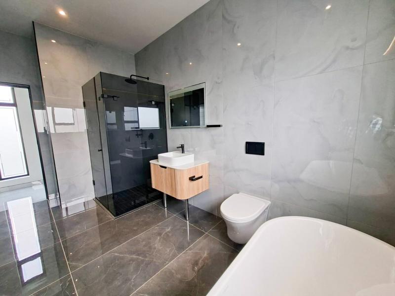 4 Bedroom Property for Sale in Fountainbrook Estate Gauteng