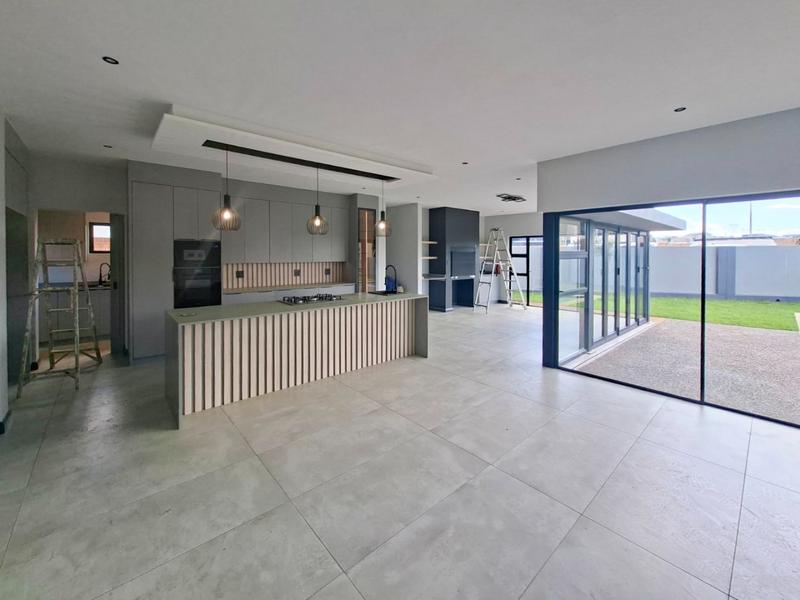 4 Bedroom Property for Sale in Fountainbrook Estate Gauteng