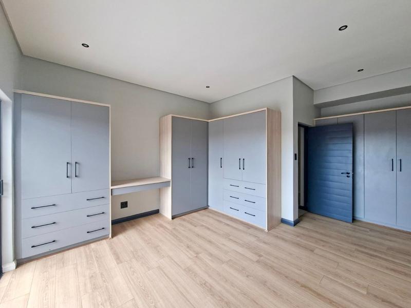 4 Bedroom Property for Sale in Fountainbrook Estate Gauteng