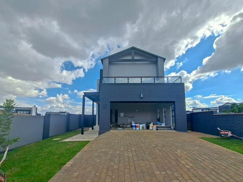 4 Bedroom Property for Sale in Fountainbrook Estate Gauteng